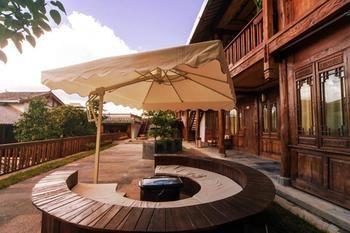 Lijiang Banshan Yunfu Boutique Hostel Extérieur photo